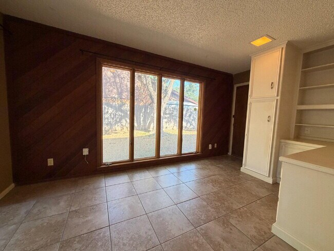 Foto del edificio - 3107 75th St