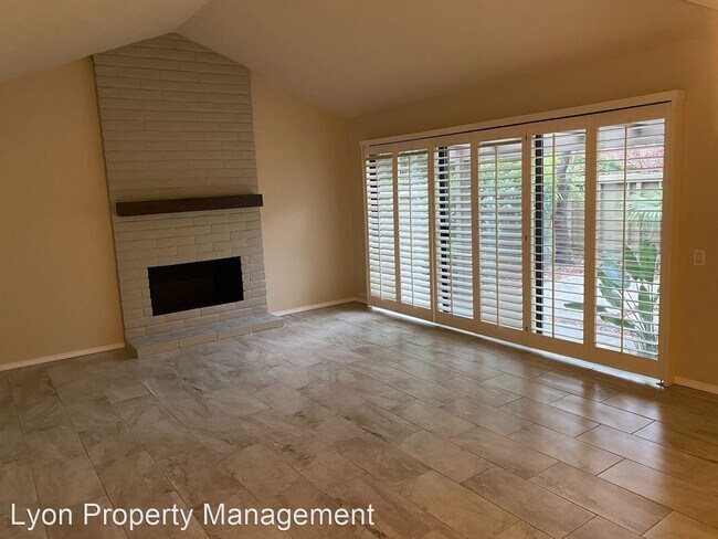 Foto del edificio - 2137 Promontory Point Ln