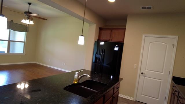 Building Photo - 12509 Travertine Way