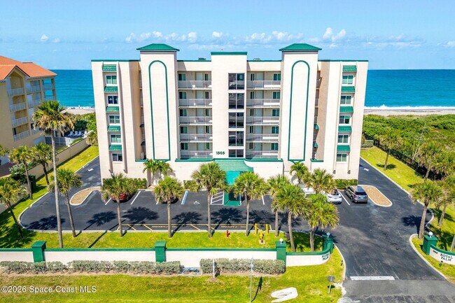 Building Photo - 1505 N Hwy A1A