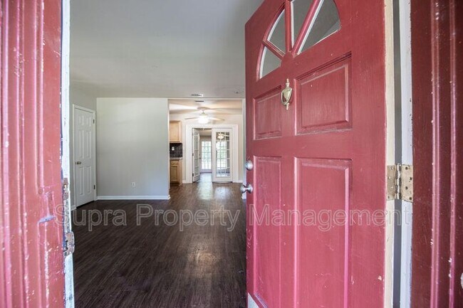 Foto del edificio - 6722 Frye Ave W