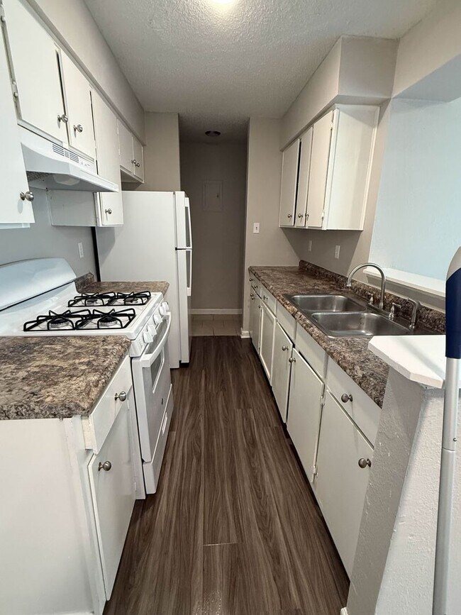 Foto del edificio - 955_4 Little C-Homes 5, LLC