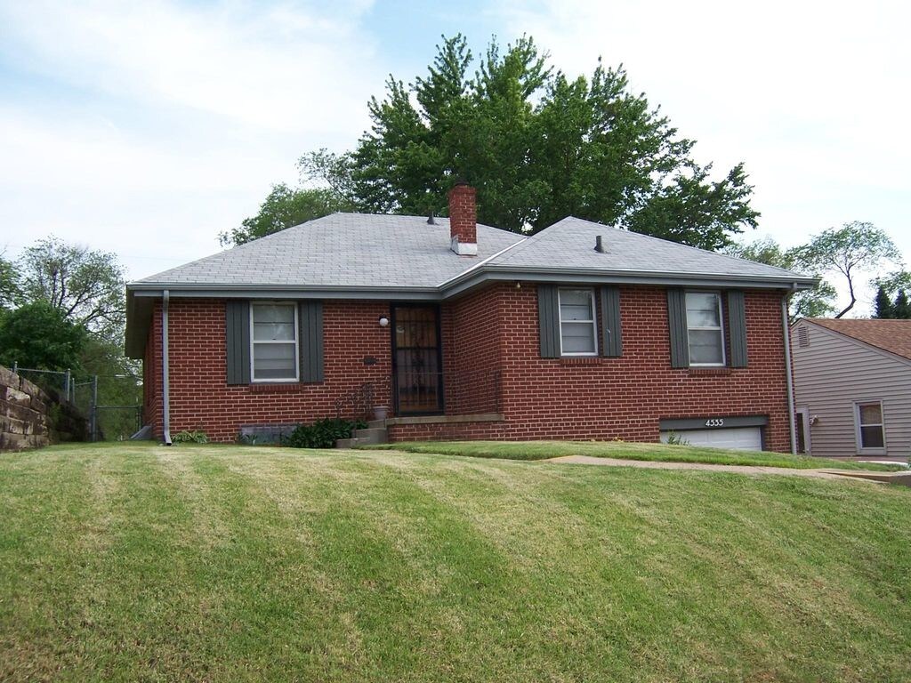 4535 Mason St, Omaha, NE 68106 House Rental in Omaha, NE