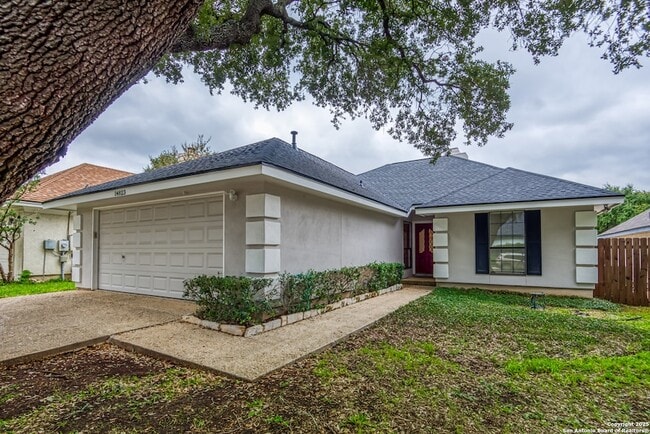 Building Photo - 14823 River Glen N