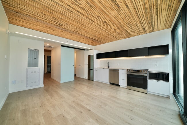 Kitchen / Living - Pumphouse West