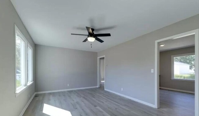 Foto del edificio - Spacious Single Family Home in South Wichita