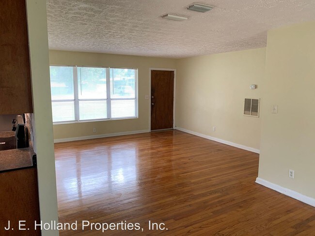 Foto del edificio - 3 br, 2 bath House - 2602 Pine Summit Drive