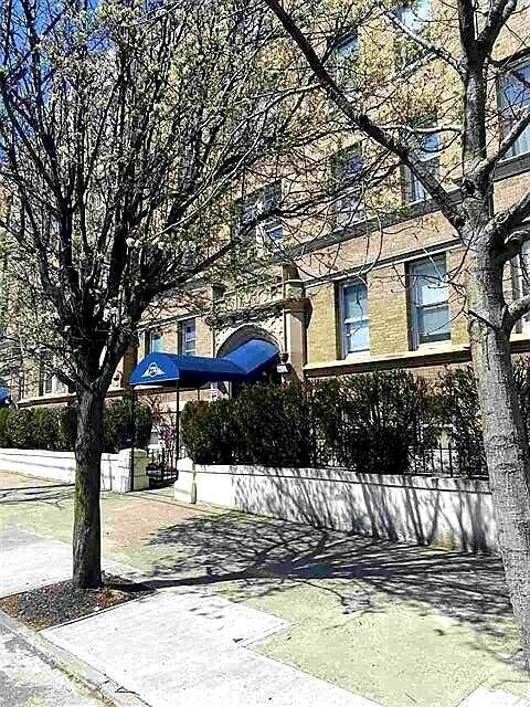Foto del edificio - 278 Magnolia Ave