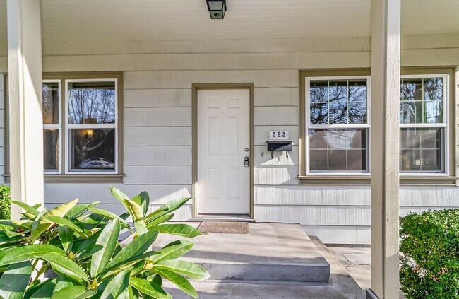 Foto del edificio - Historic Charm in the Heart of Snohomish