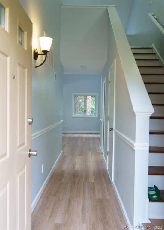 Building Photo - 489 Wolcott St