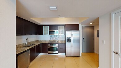 Interior Photo - The Slade at Channelside
