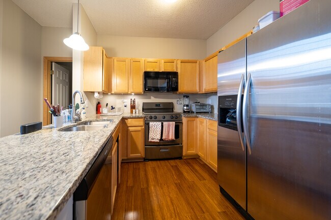 Foto del edificio - 9420 Marshall Rd