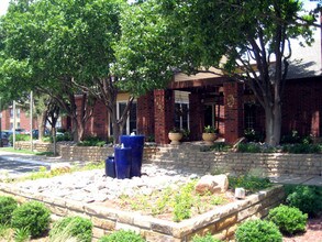 Brady Station Apartments - Alquileres en Odessa, TX ...