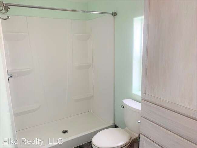 Building Photo - 2 br, 2 bath House - 570 Brent Drive