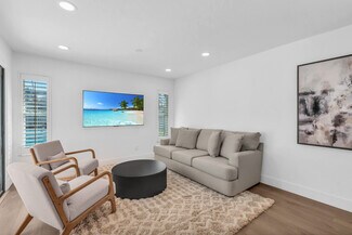 Building Photo - 27128 Edenbridge Ct