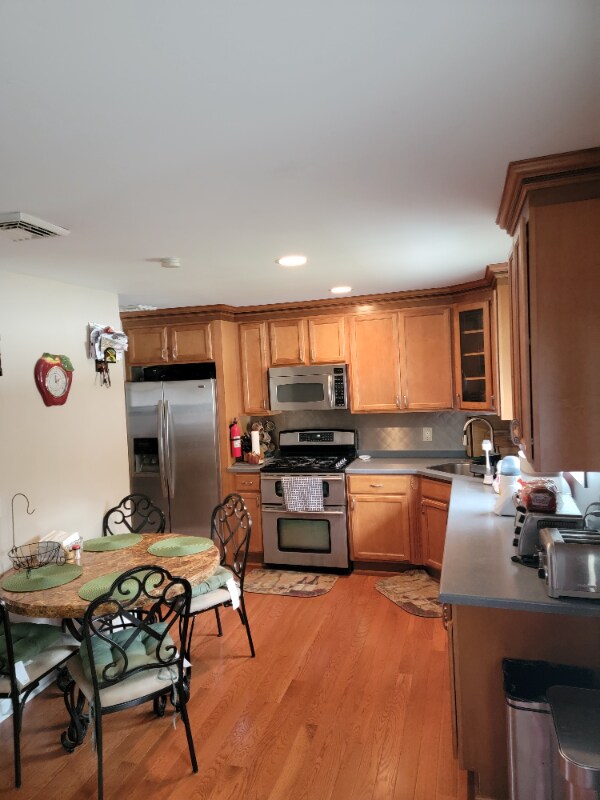 208 Harding Ave, North Plainfield, NJ 07063 House for Rent in North