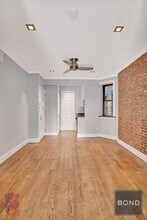 Building Photo - 697 Tenth Avenue