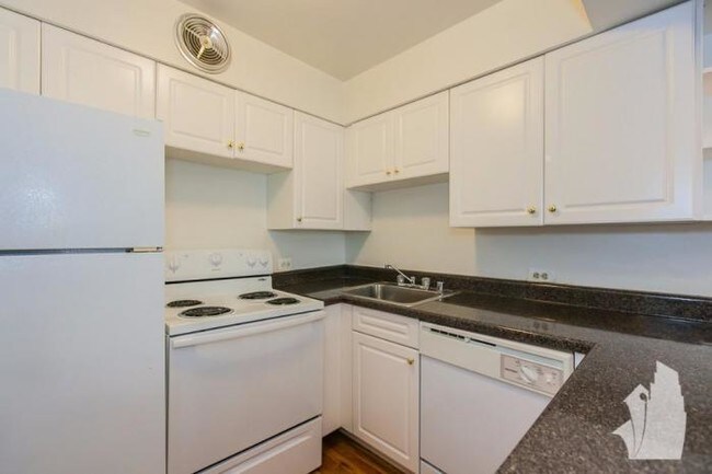 Foto del edificio - 2 bedroom in CHICAGO IL 60610