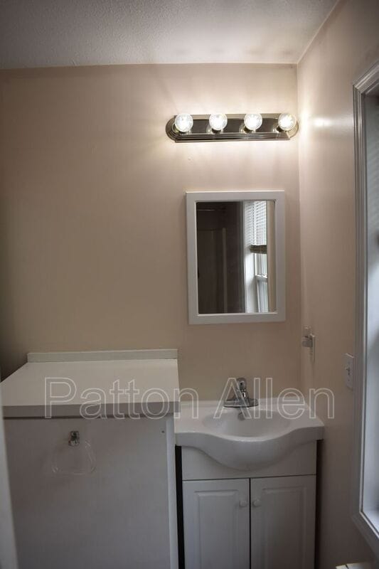 Photo - 171 Citadel Dr Apartment