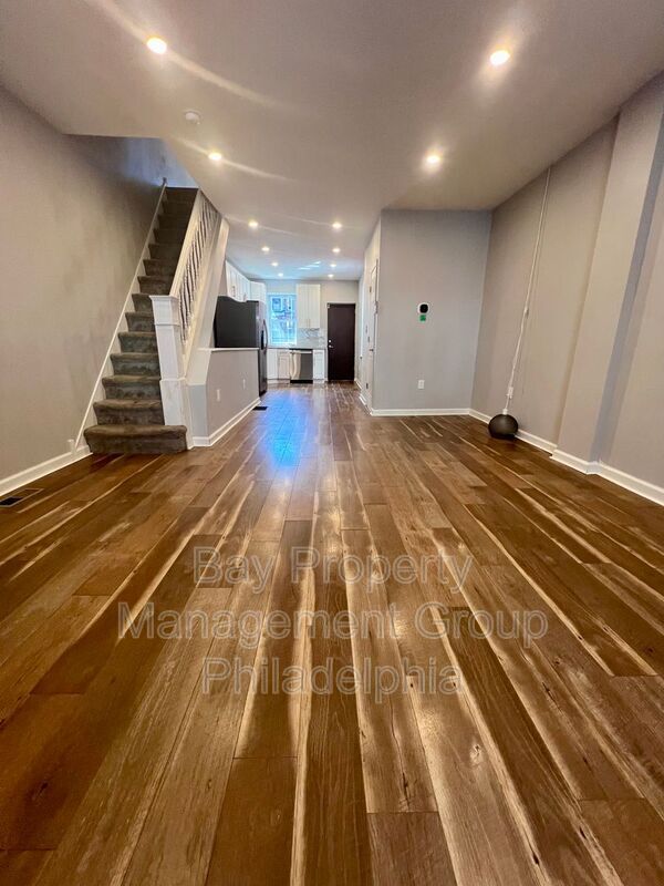 Foto del edificio - 5612 Walton Ave