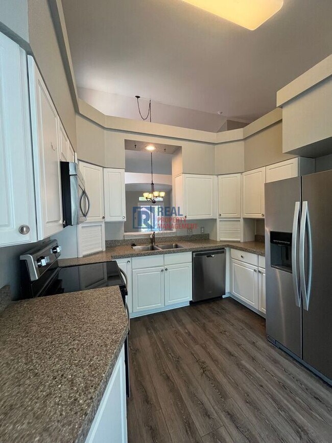 Foto del edificio - 9850 Carmel Ct