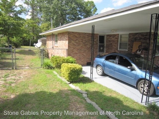 Building Photo - 3 br, 2 bath House - 520 Marion Ct