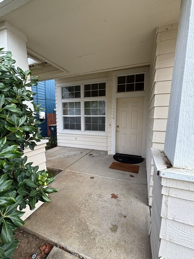 Building Photo - 2266 Halsey Cir