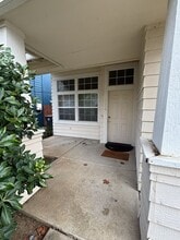 Building Photo - 2266 Halsey Cir