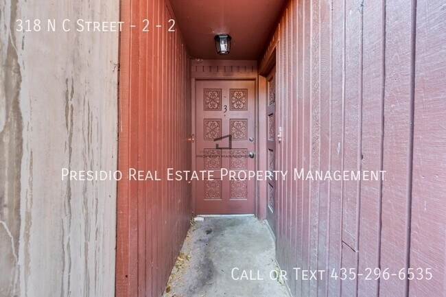 Foto del edificio - 318 N Center St