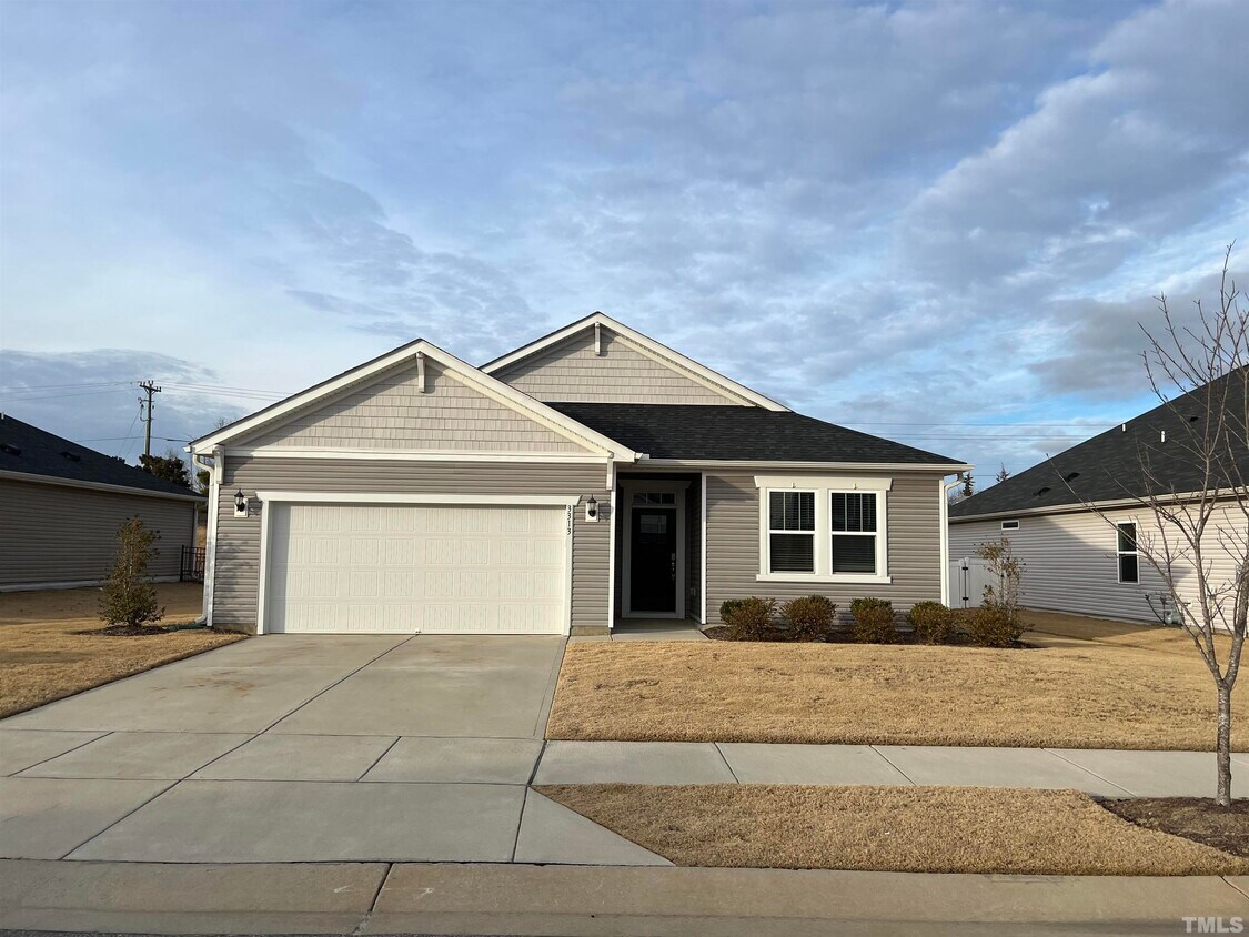 Foto principal - 3313 Dover Wood Ln