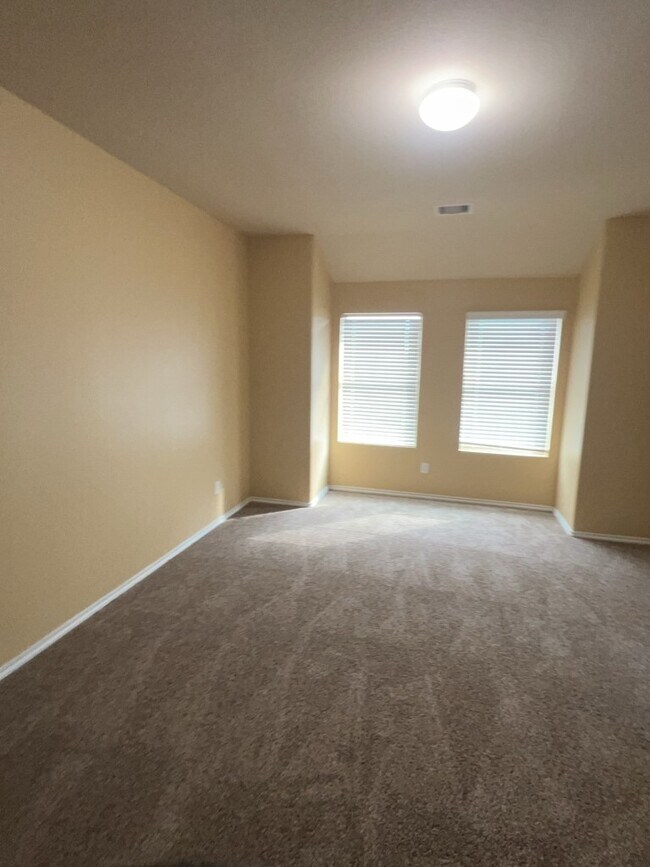 Foto del edificio - 808 Katydid Ct