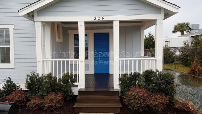 Building Photo - 204 Cape Fear Blvd