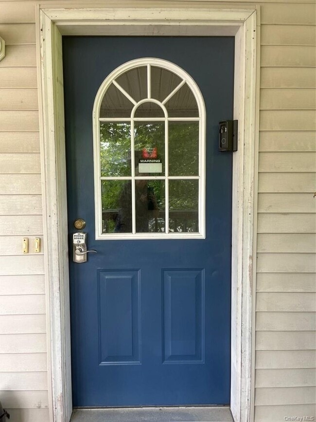 Building Photo - 2 Charles St