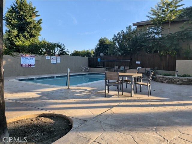 Foto del edificio - 779 Gianni Dr