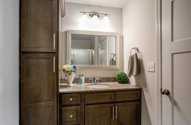 Building Photo - The Preserve at West Creek