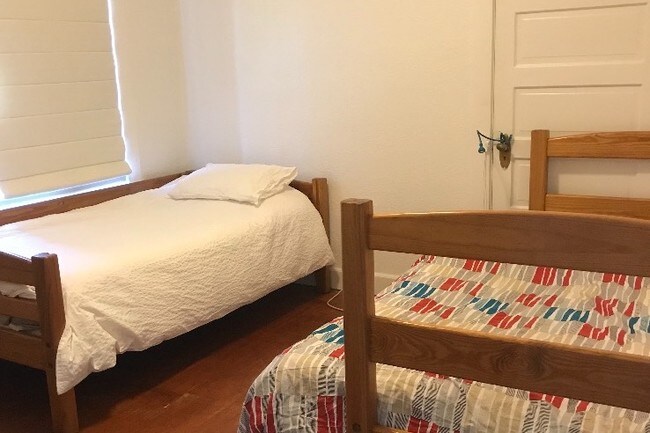 Foto del edificio - 1597 Chickasaw Ave