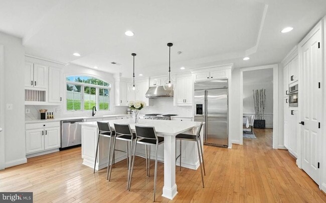 Building Photo - 6634 Brawner St