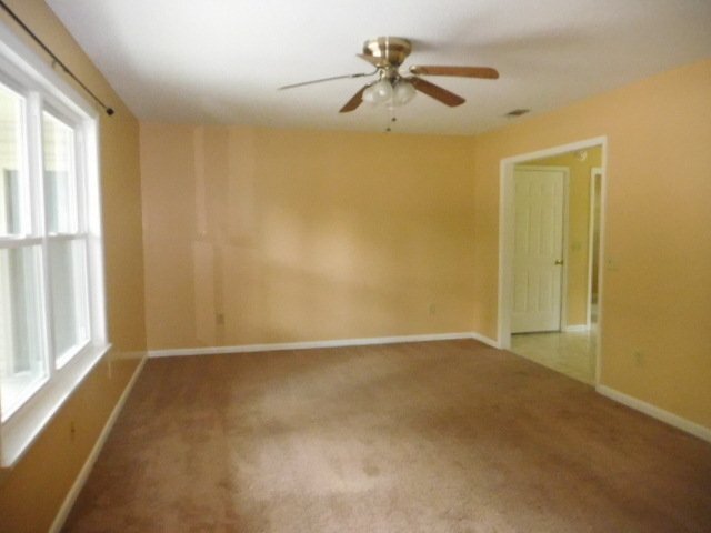 Building Photo - House for Rent