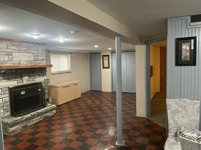 Foto del edificio - 3816 N Nora Ave