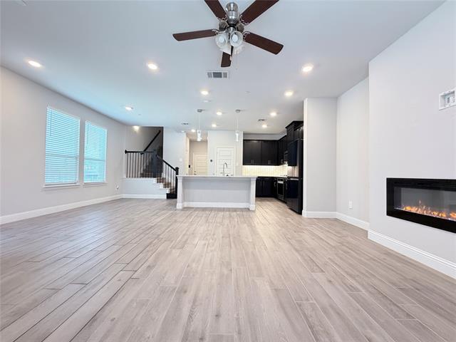 Building Photo - 2130 Argolis Dr