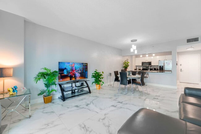 Foto del edificio - 1 SE 12th St