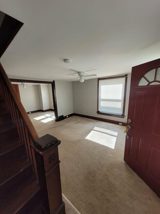 Foto del edificio - 3 Bedroom 1 Bath