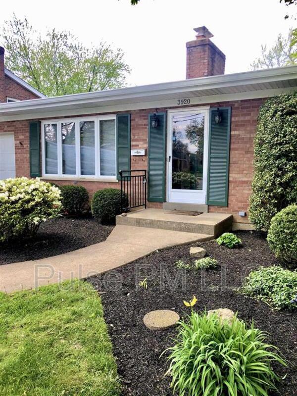 Foto principal - 3920 Lloyd Ave