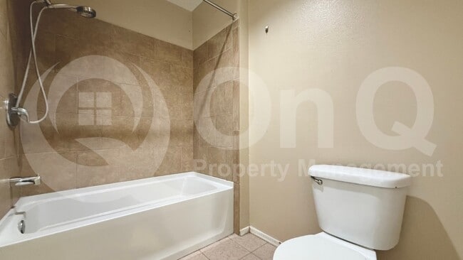 Foto del edificio - 2134 E Broadway Rd