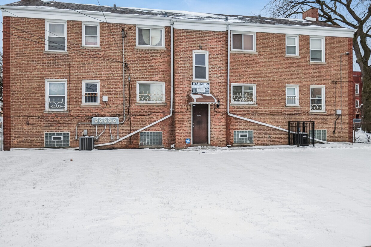 Foto del edificio - 8949 S Blackstone Ave