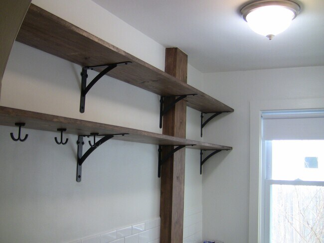 Kitchen - 185 S Wilson St