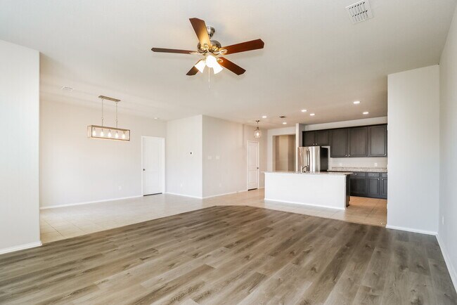 Building Photo - 6209 Jackstaff Dr