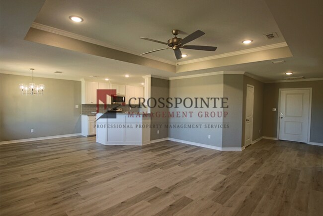 Foto del edificio - Beautiful 3 Bedroom 2 Bathroom Townhouse in South Tyler!