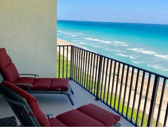 Building Photo - 7440 S Ocean Dr