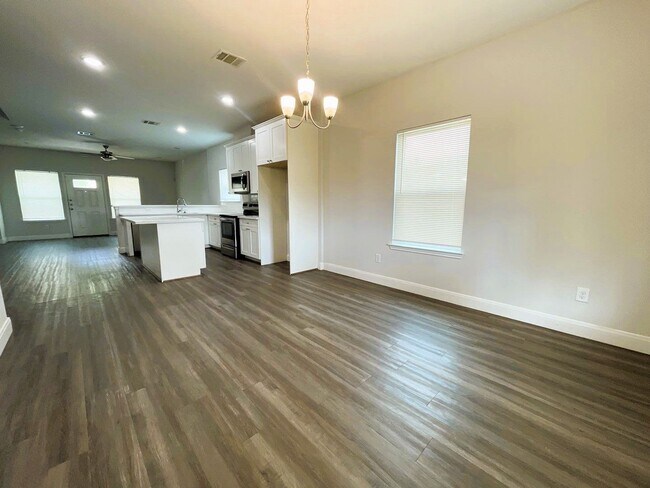 Foto del edificio - 2218 Bringhurst St